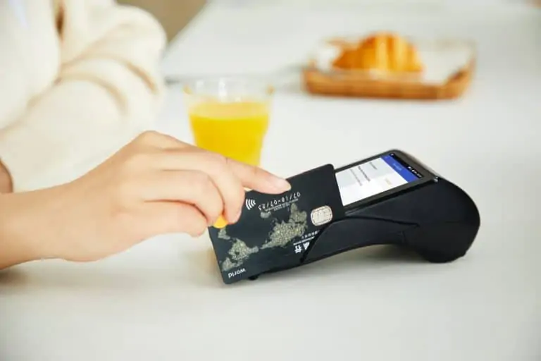 Bezahlen mit Kreditkarte einfach mit dem digitalen Rechnungsworkflow
